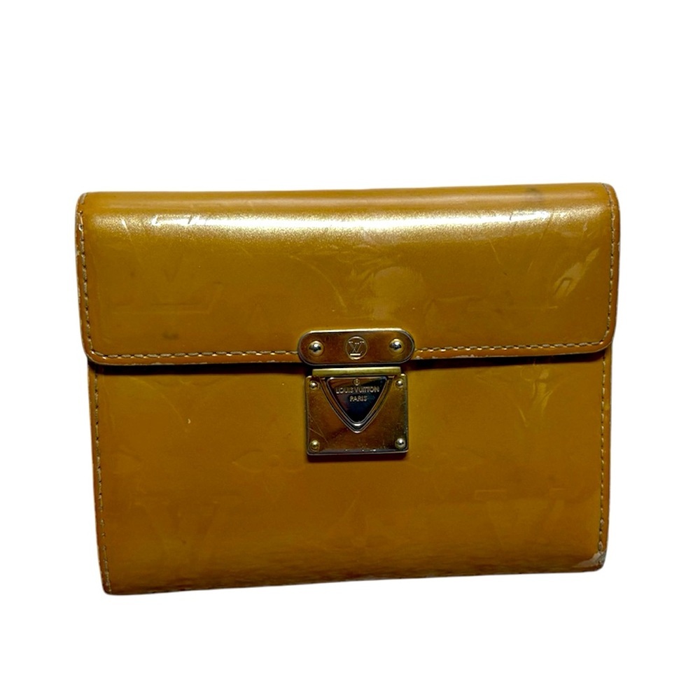 LOUIS VUITTON LV Trifold Koala Monogram Vernis Amarrant Portefeuille Wallet EUC